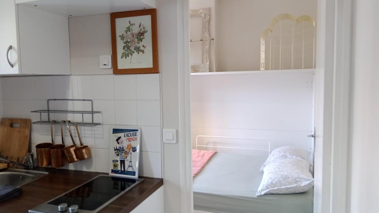 Paris Authentic House Small, Bright And Calm Studio Exterior photo